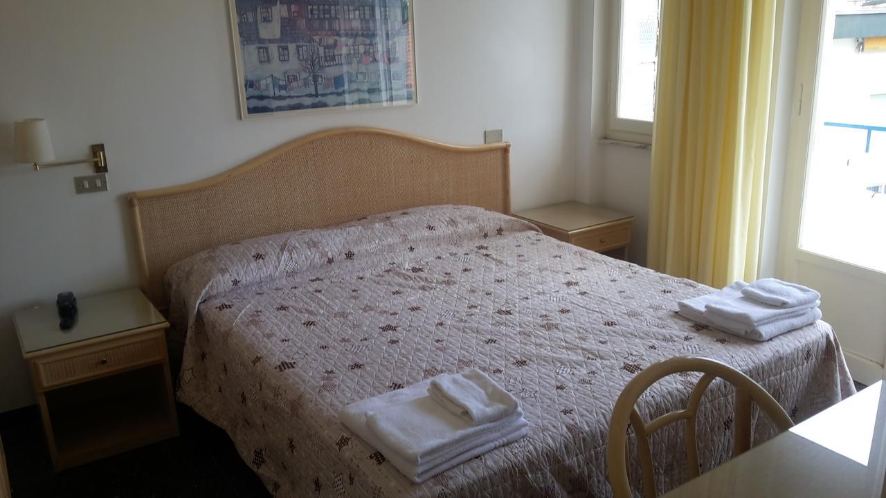 צ'לה ליגורה Hotel La Giara מראה חיצוני תמונה